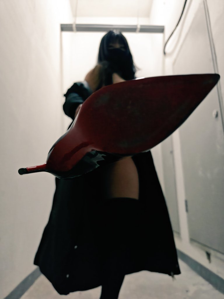 重生之老婆是京西第一淫妻 tweet media