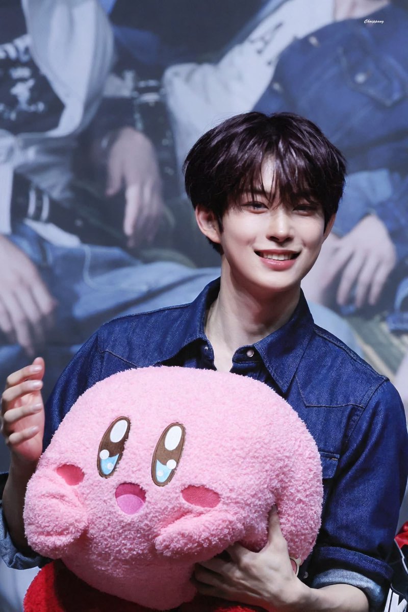 ɓσw 🌷🌸🎀 tweet media