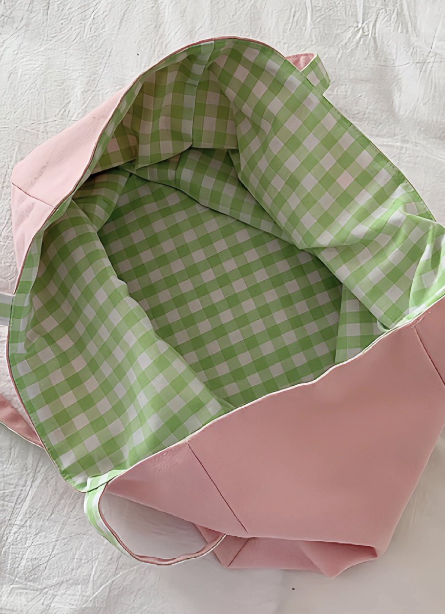 𝒫𝑒𝒶𝓇𝓁 🎀 tweet media