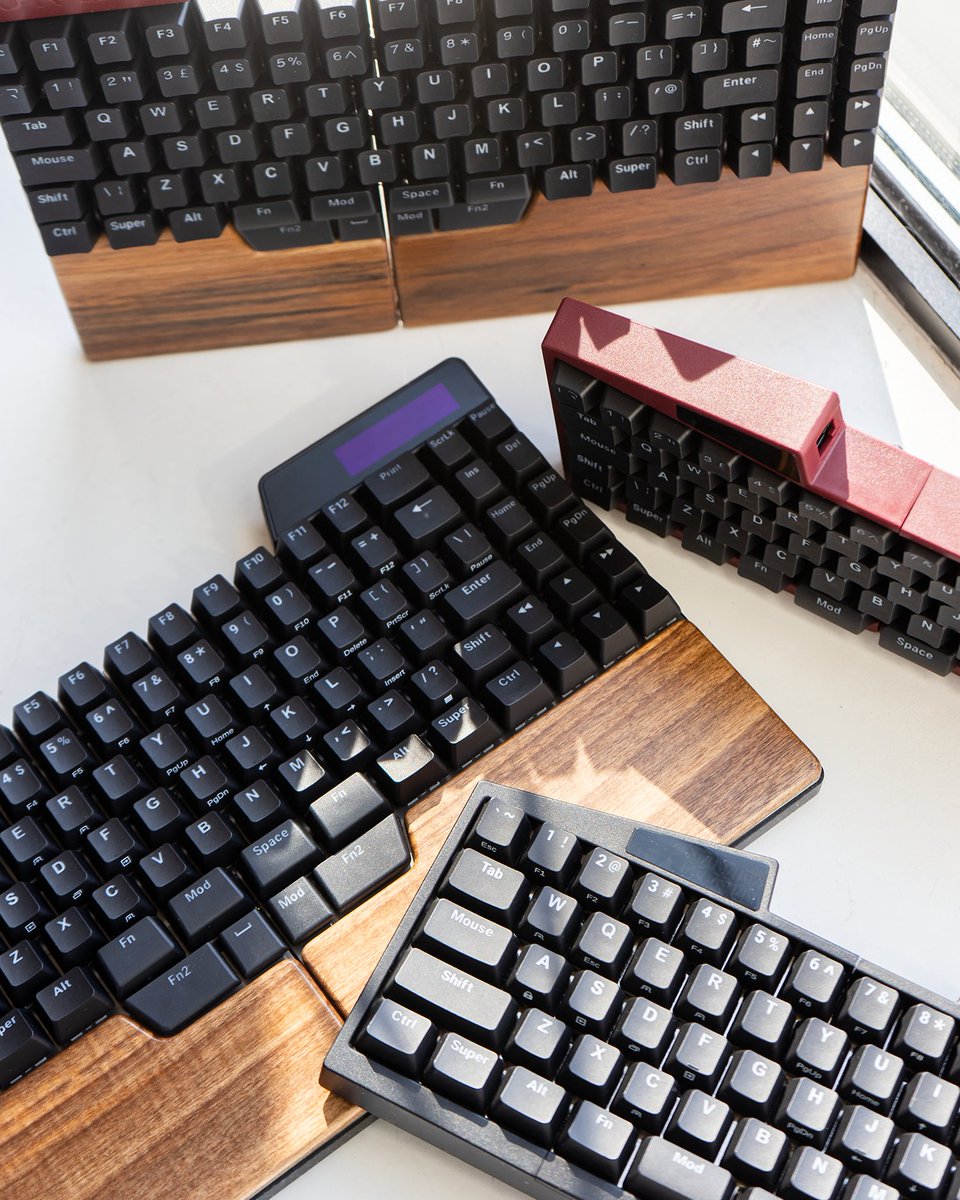 Ult. Hack. Keyboard tweet media