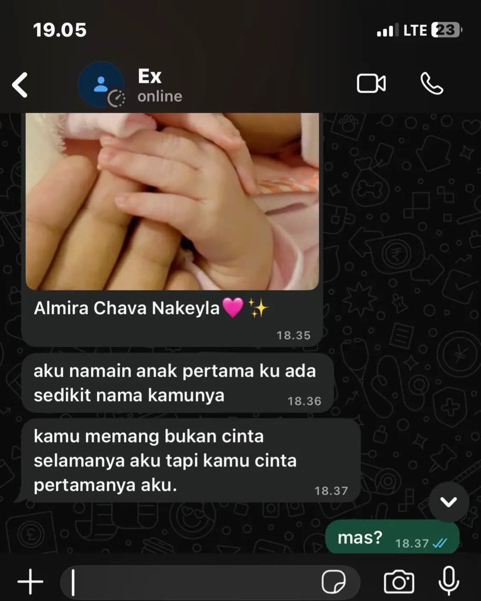 keritingrambut 𐂂 tweet media