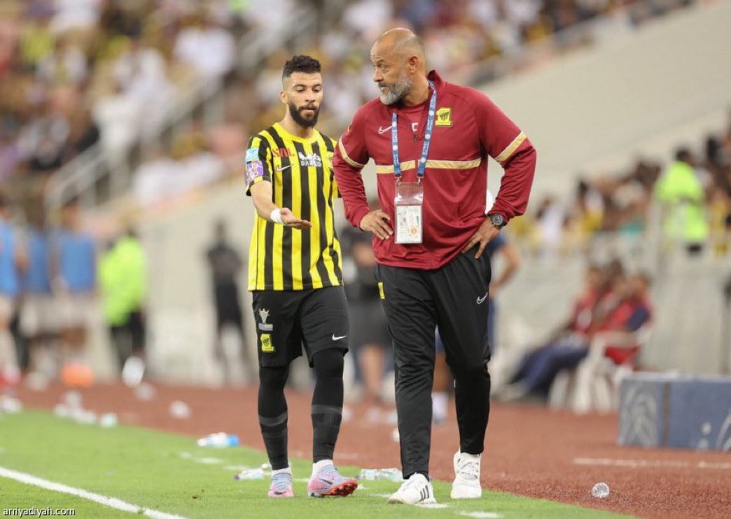 ⚠️
.
العبود غاب يوم بعذر و يوم بدون عذر

يوم عليك ويوم علينا