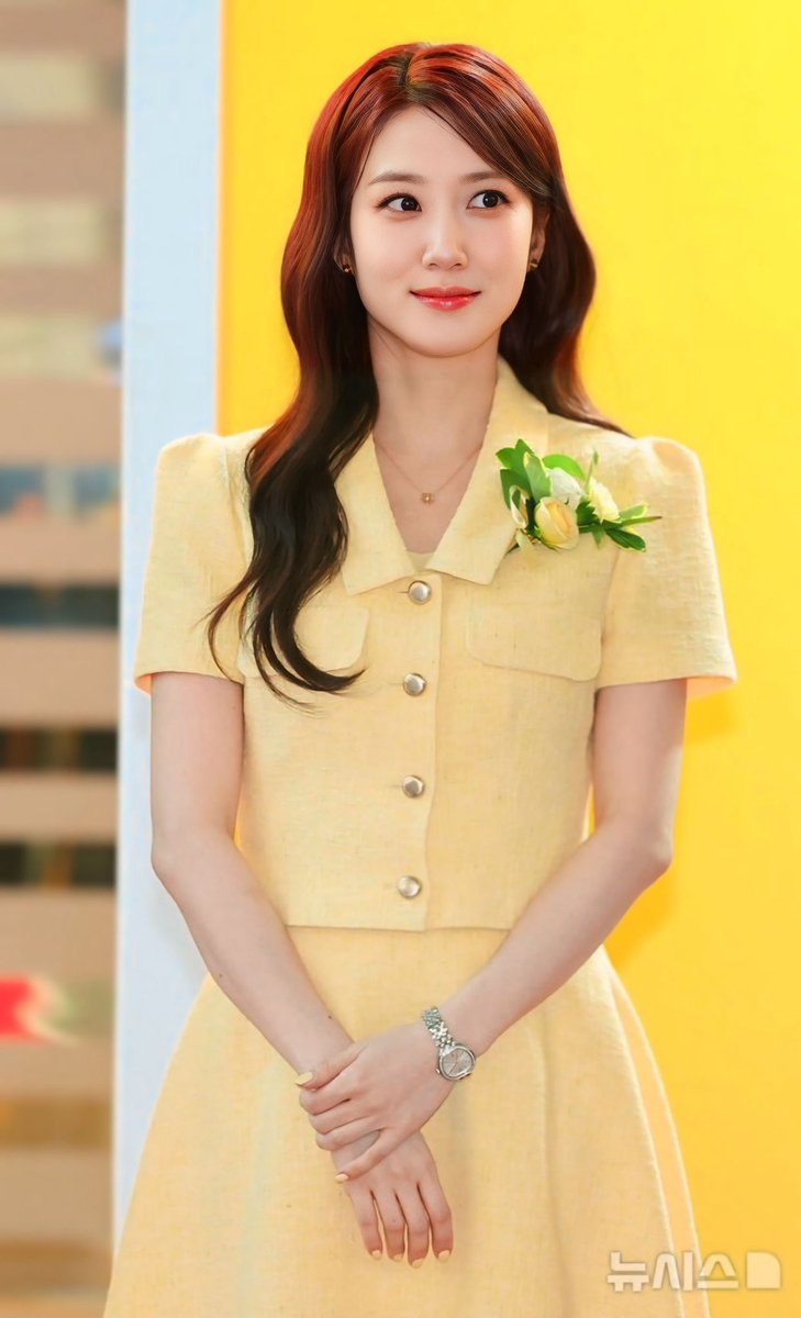 별빛은빛･:*:･ﾟ☽ ☆ ஐ tweet media