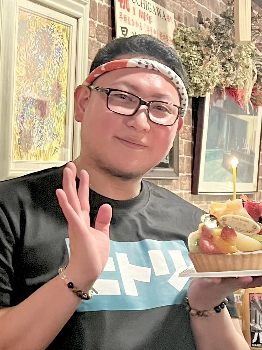 singlemalt007's tweet photo. 昨日はメンバーMITSURU🧡
のBTD🎂night🌙

イベントにお集まりいただきました皆様
誠にありがとうございました🎉

たくさんの皆様と乾杯できて
最高の時間でした🙌

これからも"お酒大好き幸せ者"な
シングルモルトの応援🔥
何卒よろしくお願い致します🫶 https://t.co/wmAYjjMY8b