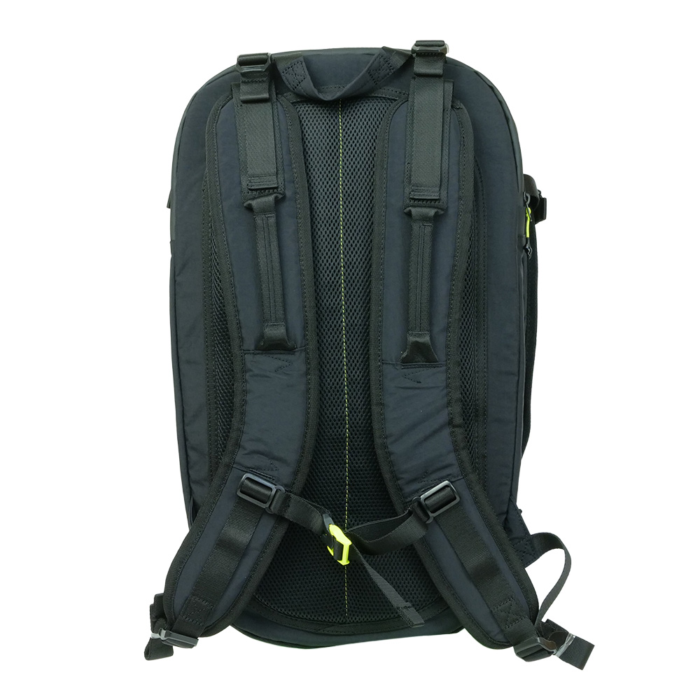 BENEROSSO's tweet image. 🌟新入荷🌟
PUMA アストンマーティン アラムコ F1 チーム ライフスタイル バックパック 2026 ブラック 092254-01

17,600円（税込）

benerosso.jp/view/item/0000…

残り僅かです(´;ω;｀)

#アストンマーチン #AstonMartin #プーマ #バックパック #鞄 #リュックサック #f1 #f1jp #アロンソ #ストロール