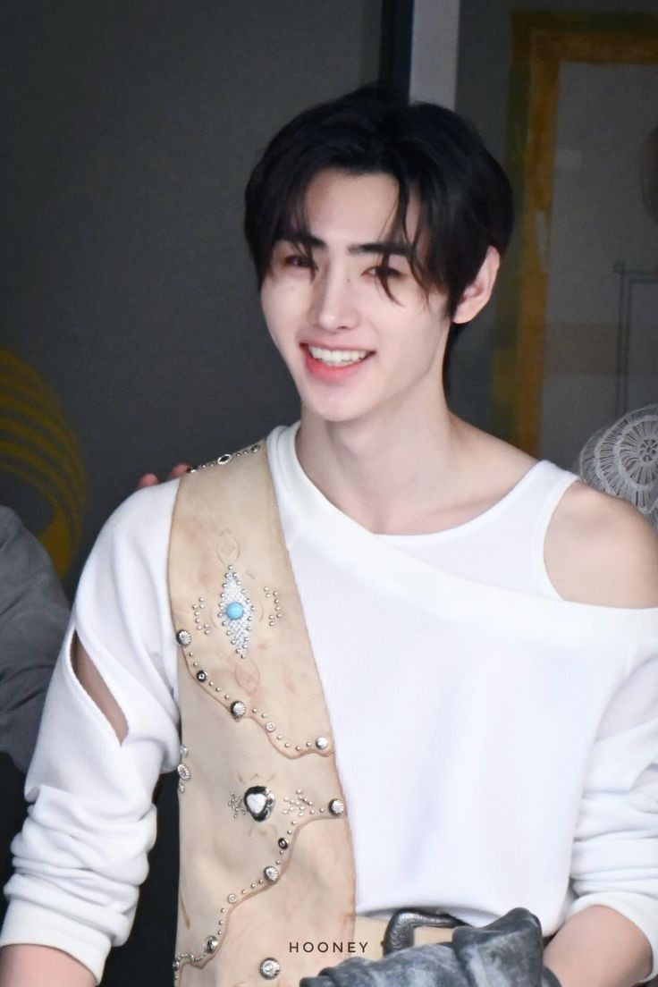 𝒄𝒊 tweet media