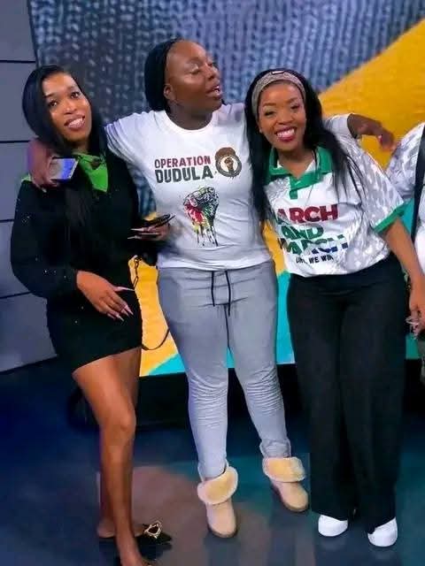 𝑻𝒉𝒆 𝑺𝒂𝒍𝒕 𝑶𝒇 𝑻𝒉𝒆 𝑬𝒂𝒓𝒕𝒉 tweet media