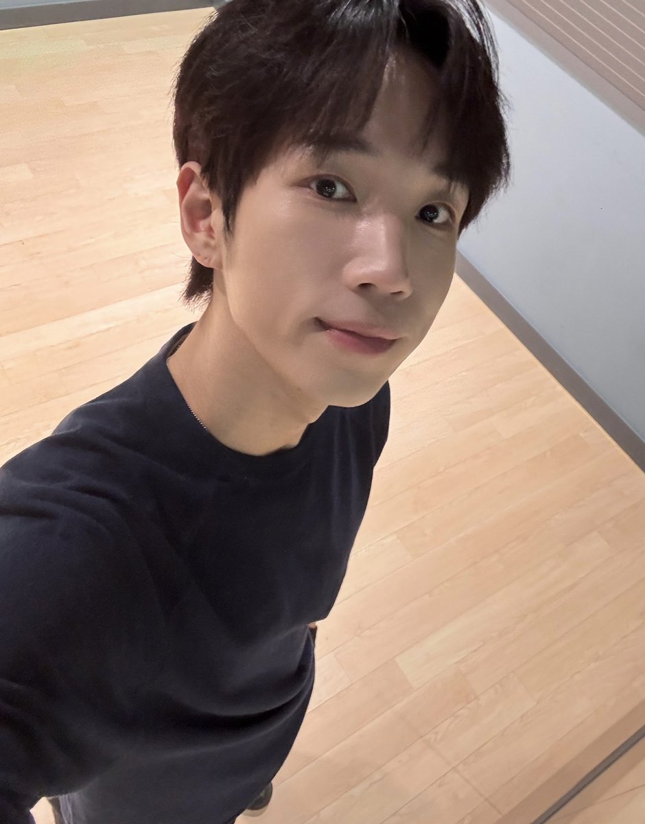 성국 tweet media