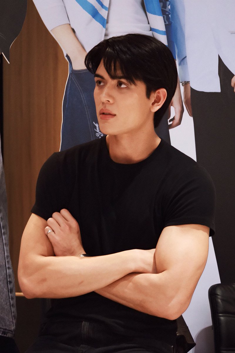 don’t kill my vibe ✨ tweet media