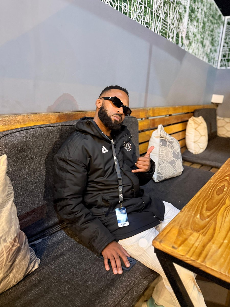 Tsonga King ☠️ tweet media