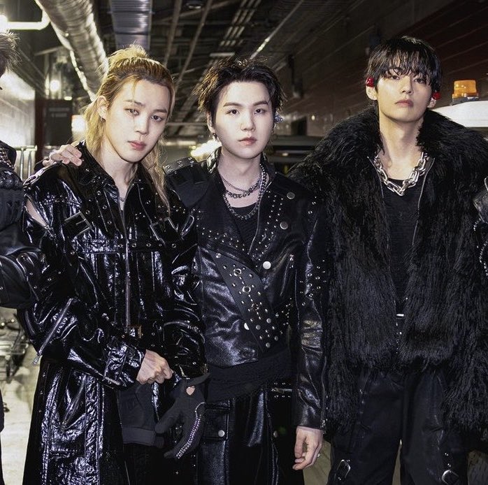 บย 2.0 •᷄ɞ•᷅ tweet media