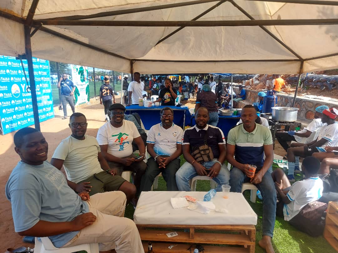WhiteMan40Fc's tweet photo. lucky charm in @YaleloUganda fish  to  Fuel Fresh minds and Strengthen this strategic power up gathering...The boys came in steady #enoseasonyalelo https://t.co/IrRPR7Qyaf
