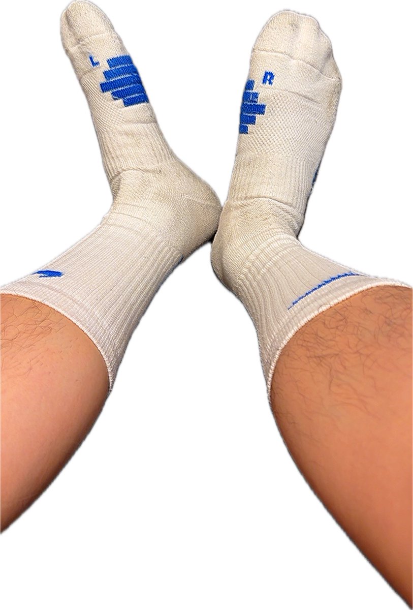 HENSOCKS tweet media