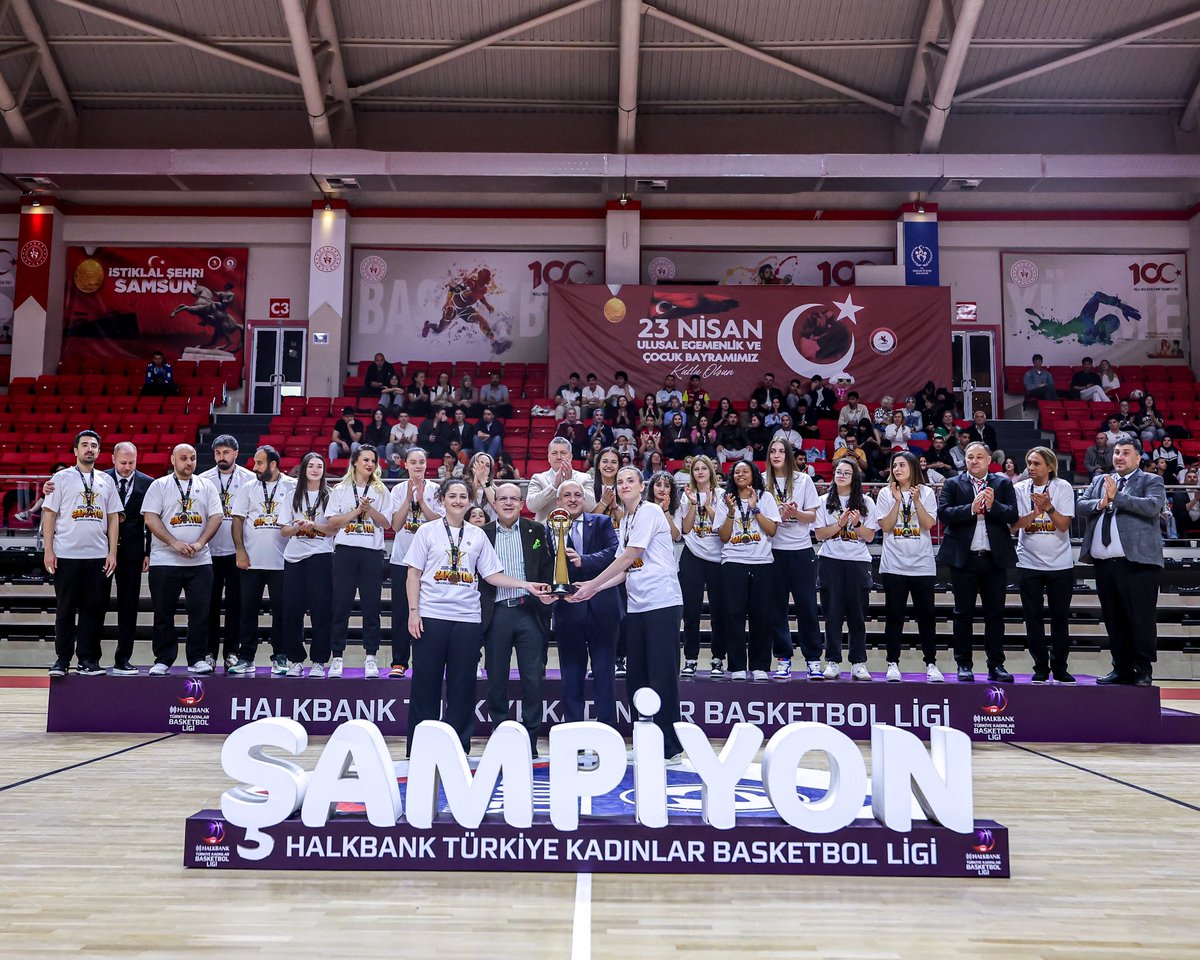 🏆🥇 | “Halkbank Türkiye Kadınlar Basketbol Ligi’nde Şampiyon: Zorlu Koleji Samsun Basketbol.”

Zorlu Koleji Samsun Basketbol, 2026-2027 sezonunda Halkbank Kadınlar Basketbol Süper Ligi’nde mücadele etmeye hak kazandı.

Emeği geçen herkesi tebrik ederiz. 👏🙏

<a href="/SamsunZkSBK55/">ZkSamsunBasketbolBk</a>
