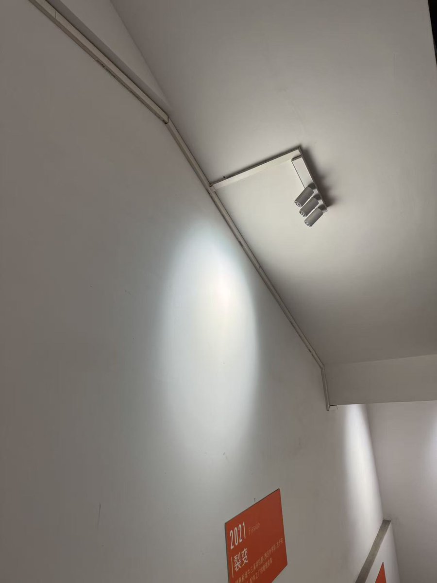 linling_fu's tweet image. Real project application in warehouse.

Bright, efficient, reliable.  
  #LEDlighting
#Downlight
#LightingDesign
#LightingSupplier
#LEDfactory