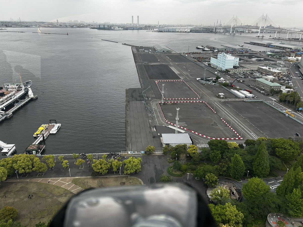 たつお tweet media