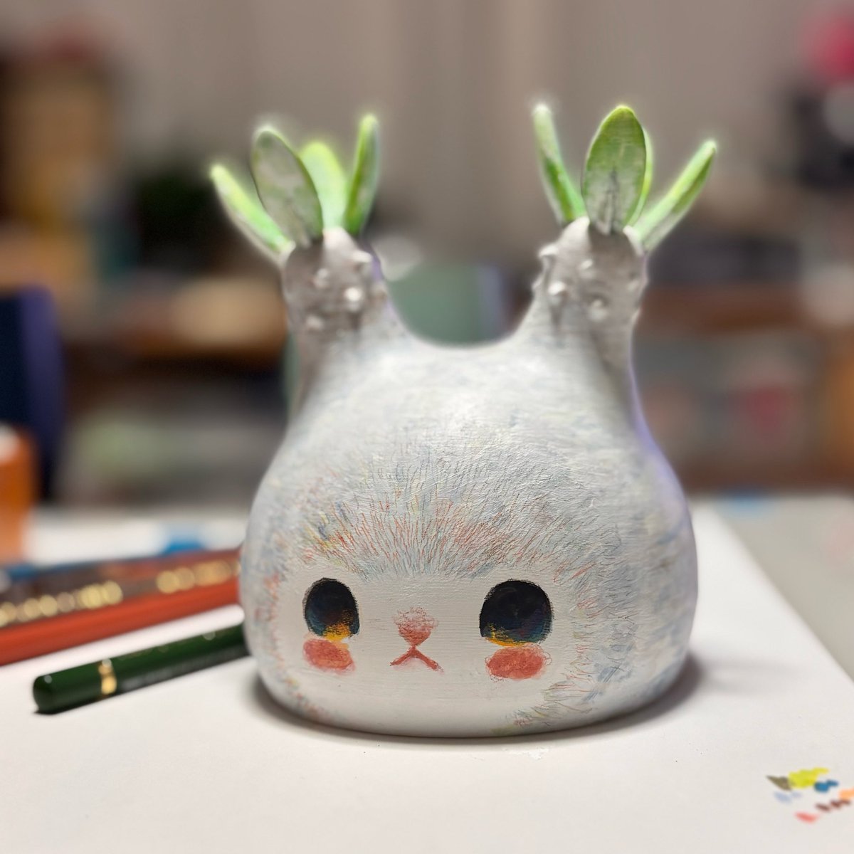Hiromikubomoto's tweet photo. 只今こちらの企画展に参加中です。
原画1点とフィギュア1点、ポストカードを展示中です。
お休みなしの5月4日まで。30日は在廊いたします。よろしくお願いいたします☺️ https://t.co/fe1uHNfi0s
