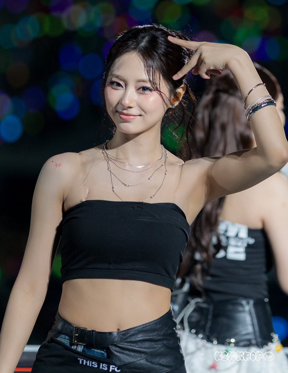 twi2onc's tweet photo. 260426 #TZUYU #쯔위 #ツウィ MUFG STUDIUM D2

#TWICE_THISISFOR_WORLD_TOUR 
#TWICE #트와이스  #TWICE国立DAY2
#TWICE_THISISFOR_WORLD_TOUR_IN_JAPAN
#TWICE_THISISFOR_WORLD_TOUR_IN_TOKYO https://t.co/dExgJECCvr
