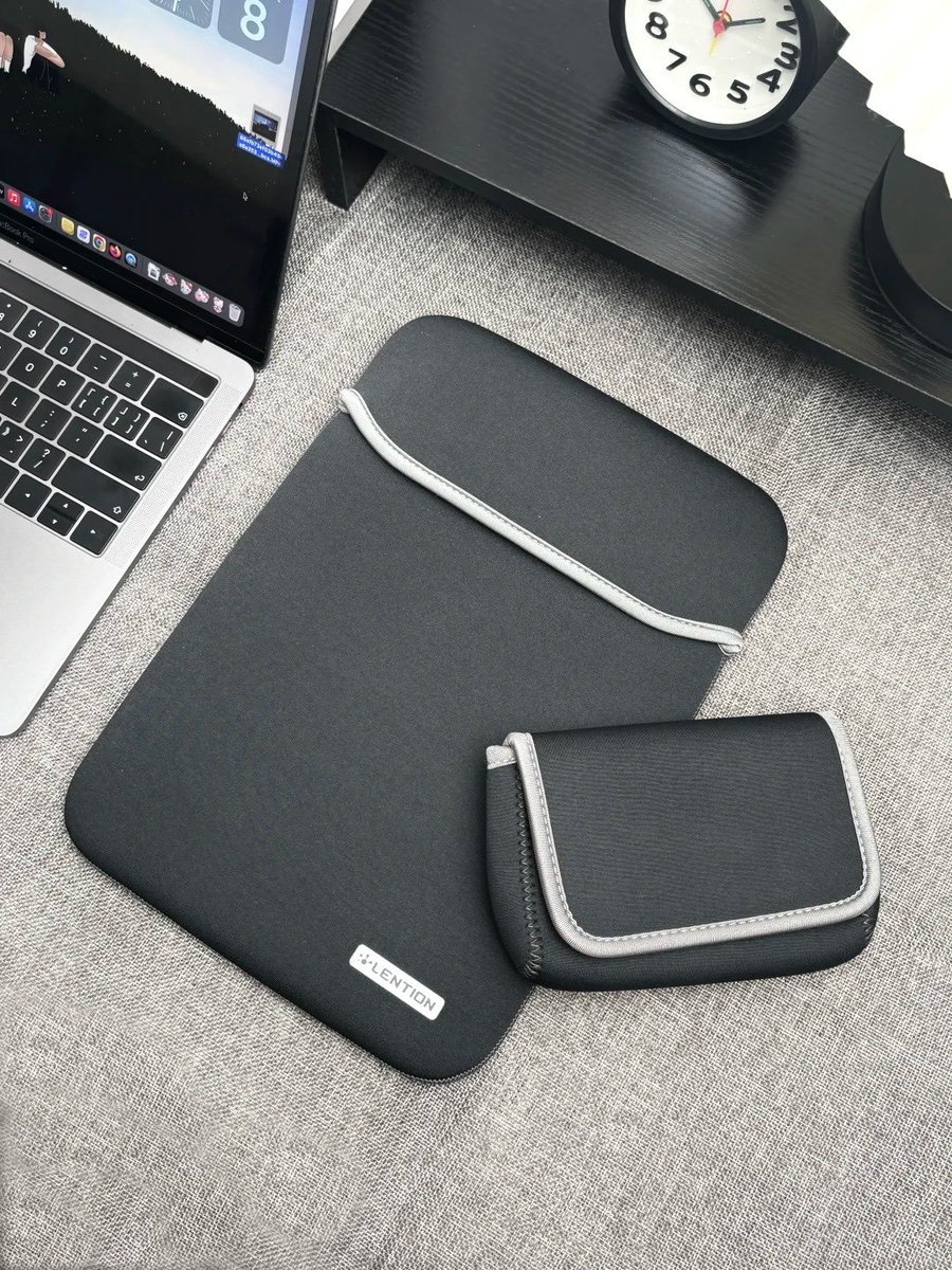 LentionOfficial's tweet image. Drench-proof your tech without losing your cool. 🌊 Our LENTION Neoprene Sleeve is the ultimate "wet suit" for your laptop.✨
🔗 bit.ly/4aEGkg3

#Lention #TechEssentials #WaterproofCase #LaptopSleeve #WorkFromAnywhere