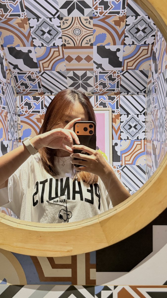 hitachew's tweet photo. toilet coffee shop tempat ayang nugas🫶🏻 https://t.co/BDnIq0JRnQ