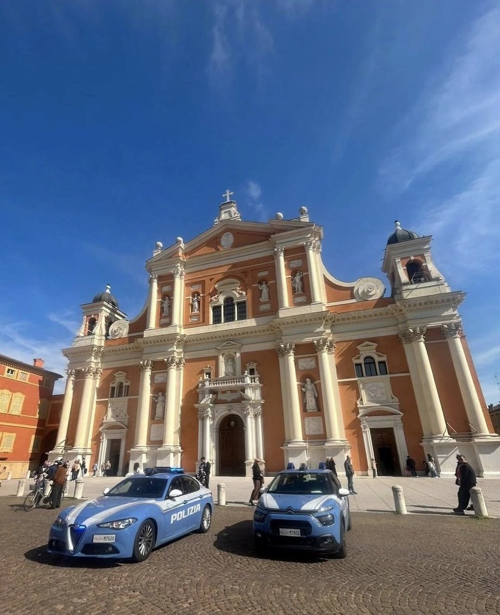 Polizia di Stato tweet media