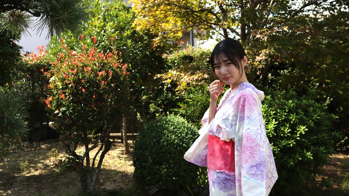 fox_az53678r1's tweet photo. #Mika さん #浴衣 #ポートレート #模造刀 #勝海舟拵大刀 #坂本龍馬拵大刀
古民家で浴衣と刀撮影♪　@mika_satake https://t.co/7I7mRTeiFF