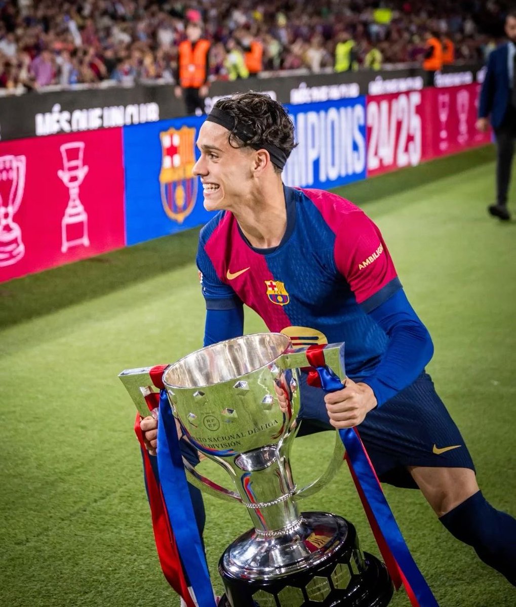 𝐍𝐚𝐮𝐭 tweet media