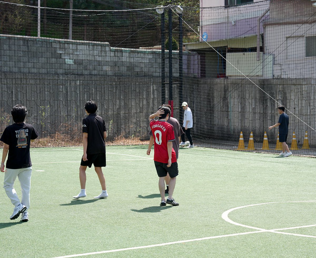 Paper Rex tweet media