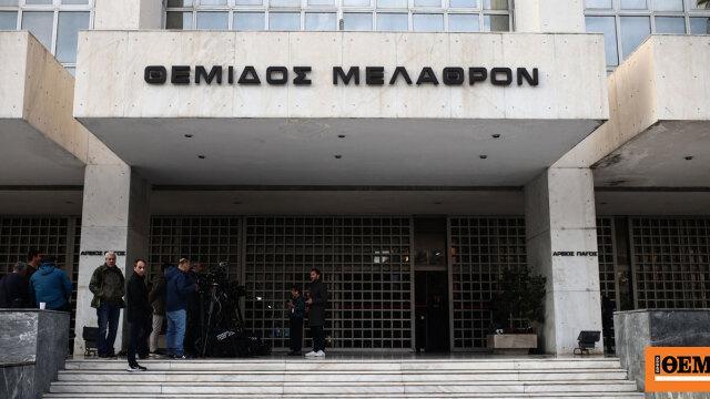 protothema's tweet photo. Άρειος Πάγος: Δεν ανασύρεται από το αρχείο η υπόθεση των τηλεφωνικών υποκλοπών #protothema https://t.co/iO1KN7R8K8 https://t.co/Lv8kcksIqq