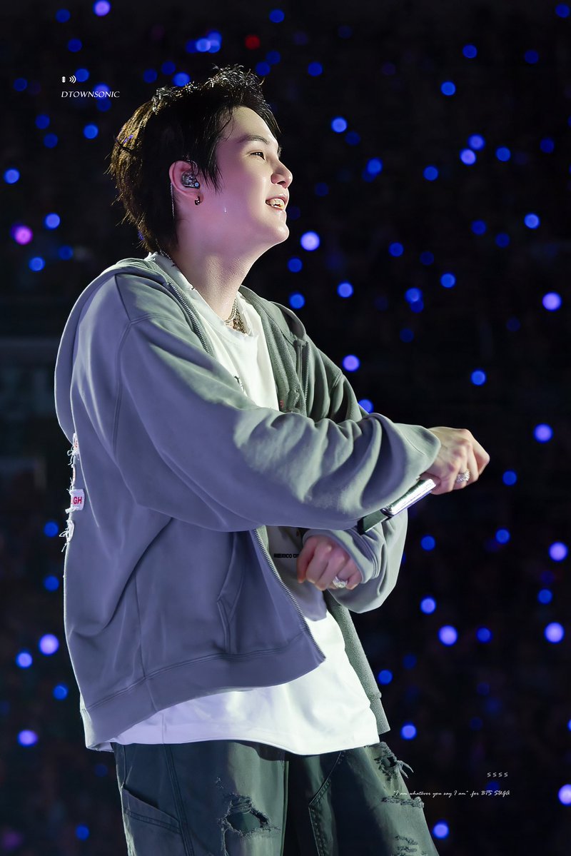 DTownsonic tweet media