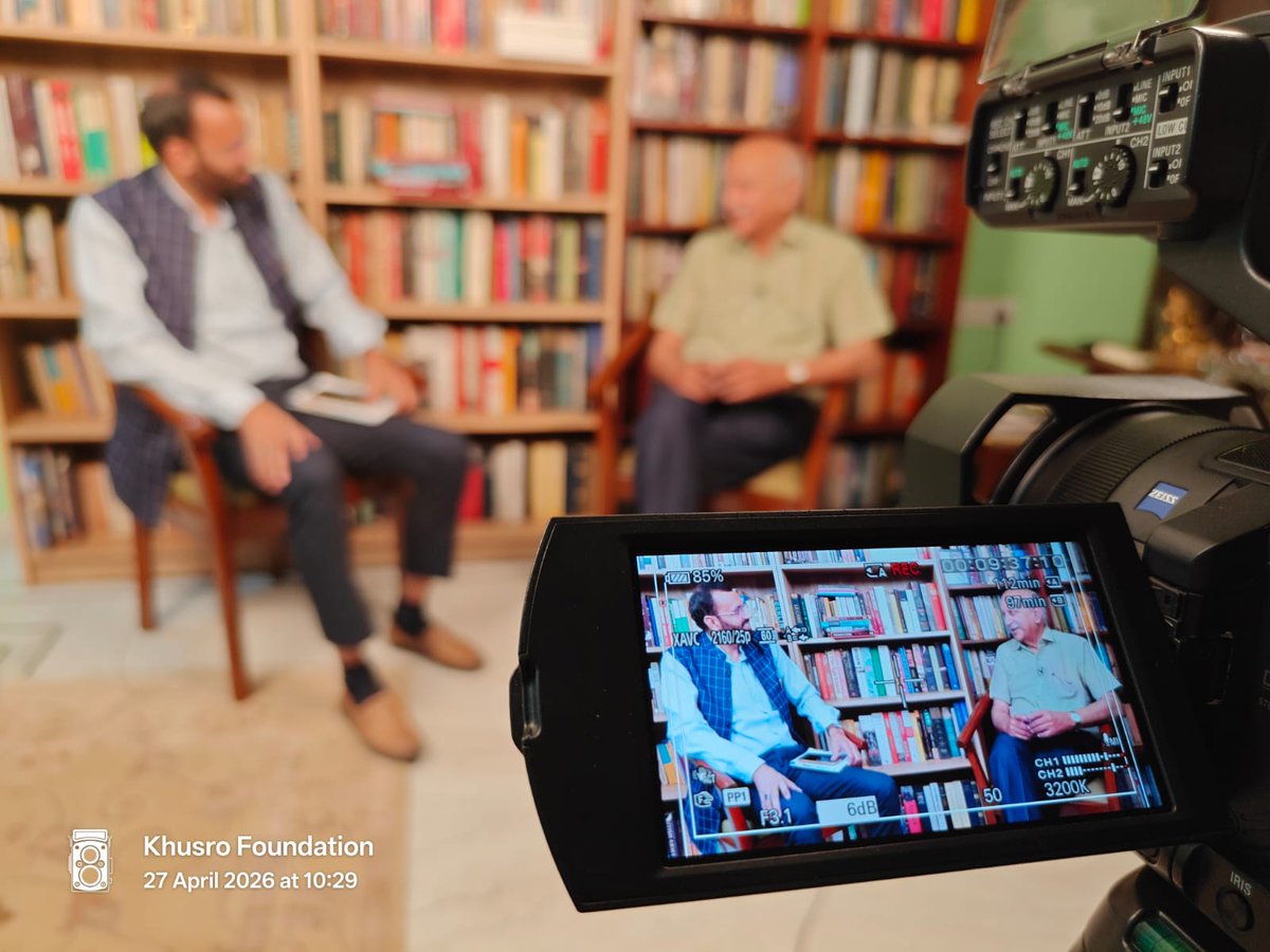 Khusrofounda's tweet photo. Dr. Hafeezur Rahman in discussion with eminent journalist and author @mjakbar
on the Urdu edition of The Shade of Swords, published by Khusro Foundation. A dialogue on history, faith, and the idea of Nation & Ummah.
Episode coming out Soon...
@DrHafeezPasha
#Firstepisode #TalwaronKeSayeMein #PodcastSeries #MJAkbar #TheShadeOfSwords #TalwaronKeSayeMein #BookDiscussion #HistoryAndFaith #NationAndUmmah #IntellectualDialogue #LiteraryConversations