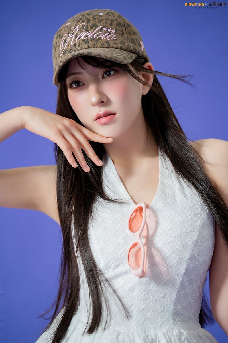 따따 tweet media