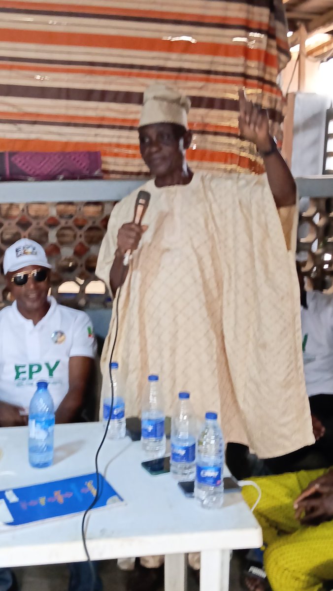 EkoProgres86830's tweet photo. Just some photos from the EPY meeting had yesterday at Oshodi Lagos. We discussed IBMA, and the upcoming 2027 elections. It was good to see everyone together. Looking forward to more meetings like this!

Epy! BUILD THE YOUTH!
         BUILD THE COMMUNITY! https://t.co/LPjyDZ3UTb