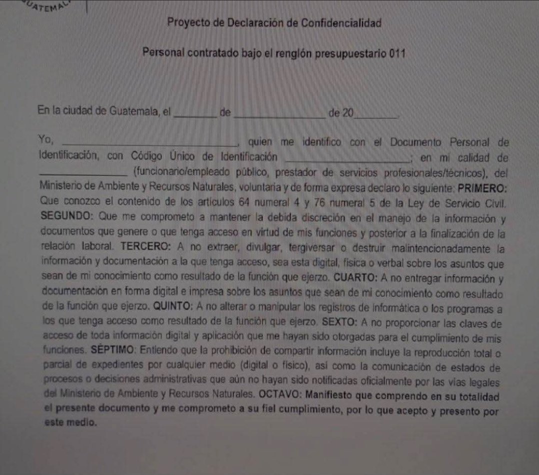 🚨🚨 Urgente Guatemala 🚨🚨 
Este gobierno corrupto está retorciendo las leyes en GT.
AHORA LA CORRUPTA MINISTRA DEL MARN   MEDIO AMBIENTE guerrillera patricia orantes QUIERE FORZAR ILEGALMENTE A LOS TRABAJADORES A NO DIVULGAR NOTICIAS DE CORRUPCION EN ESE MINISTERIO usando