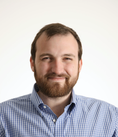 cryptodotnews's tweet image. JUST IN: Cardano founder Charles Hoskinson says Algorand did some of the best post-quantum work in the space