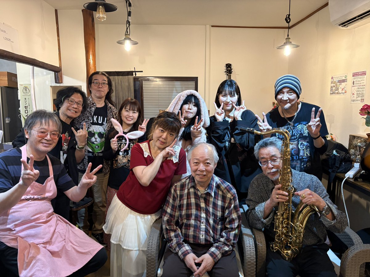 やま♪げん 5/8弾き語り@下井草Billy's Bar Gold Star tweet media