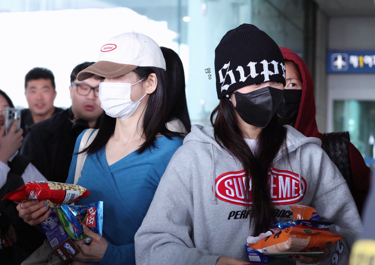 영원히은지 :) tweet media