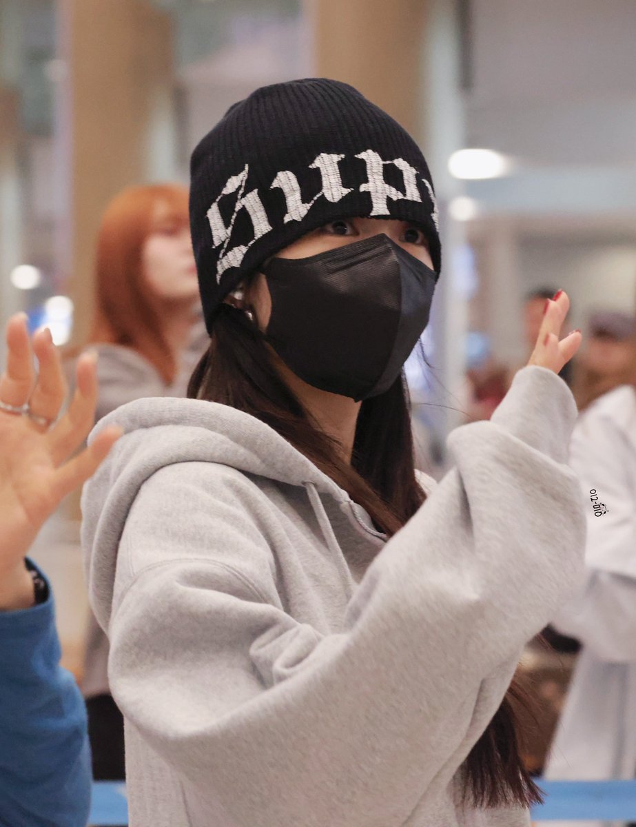 영원히은지 :) tweet media