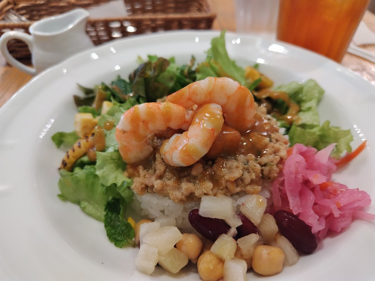 トムキャット tweet media