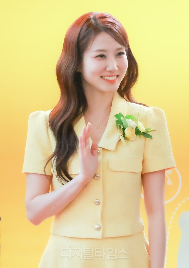 박은빈 팬인데요 tweet media