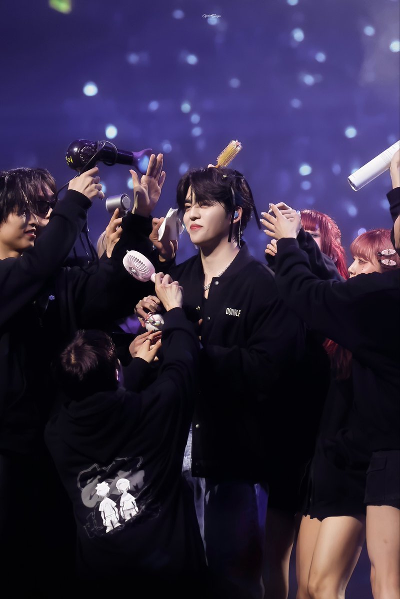 ·OptU·Scoups· tweet media