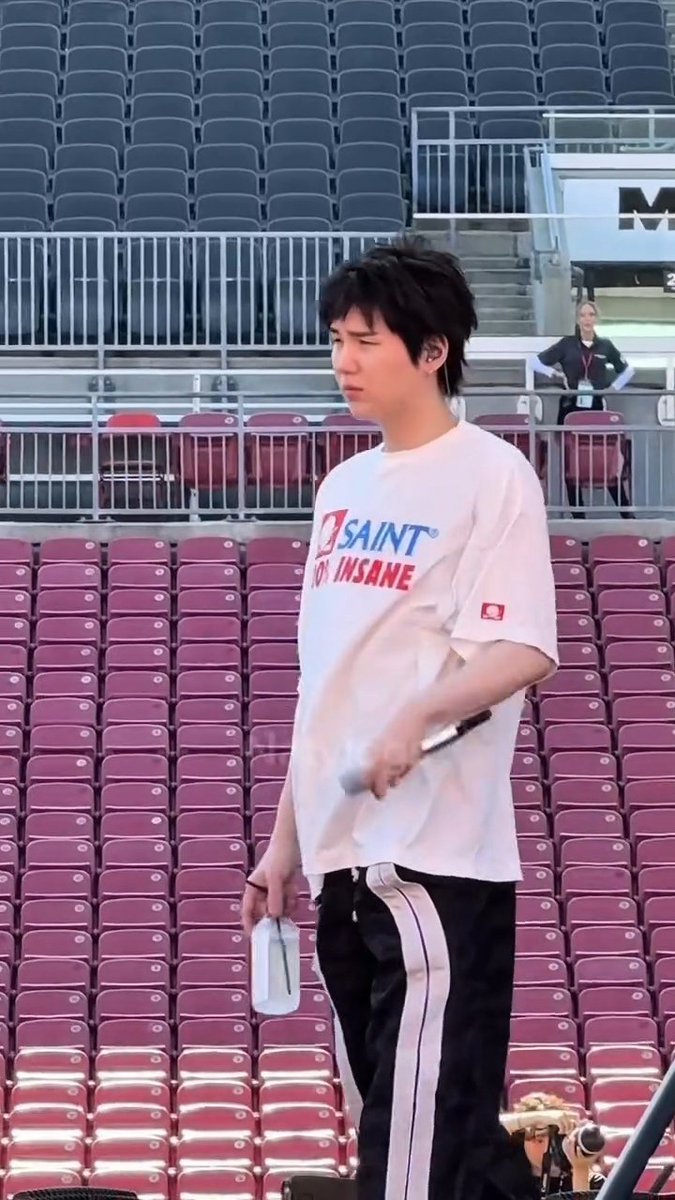 크림슈빵 tweet media