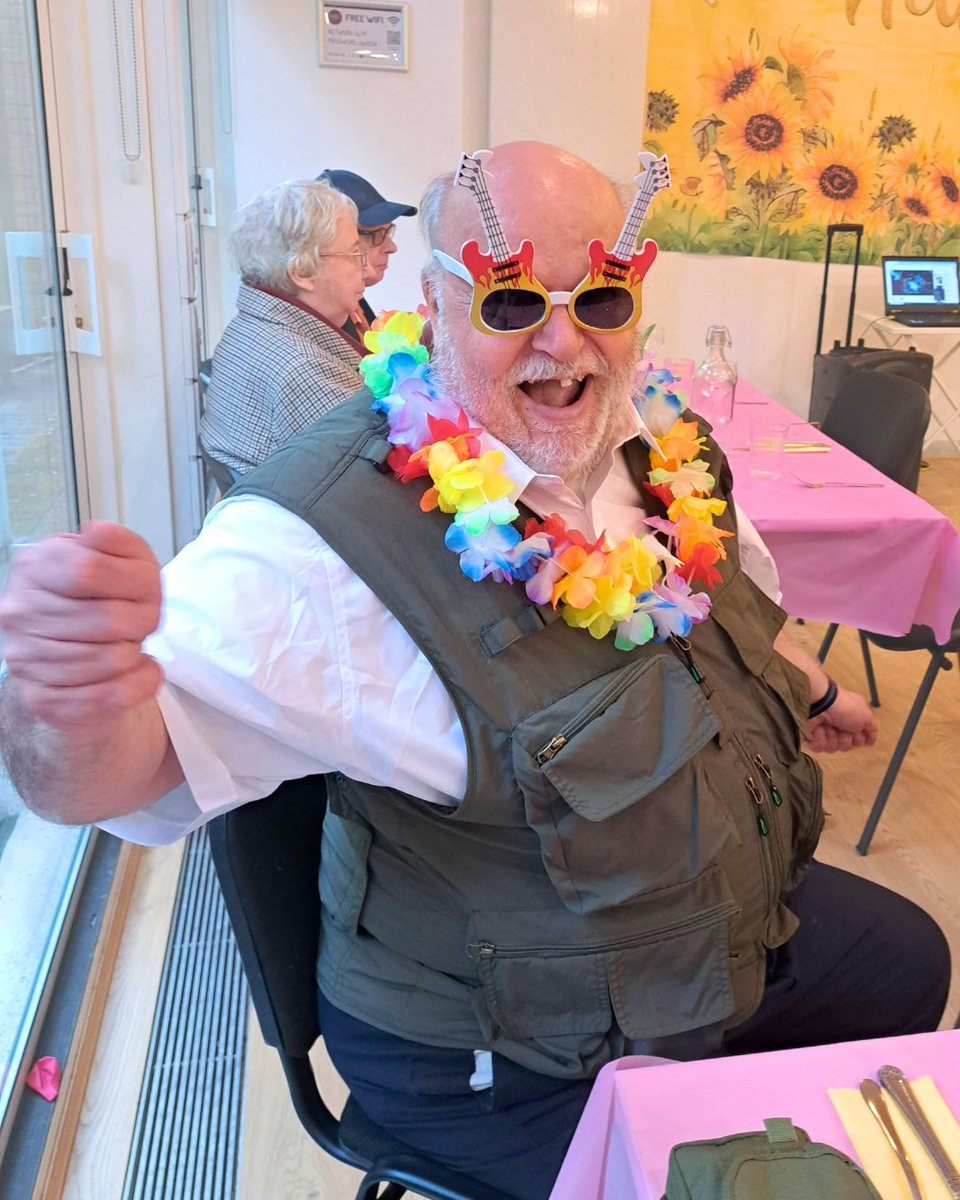 St Luke's Community Centre tweet media