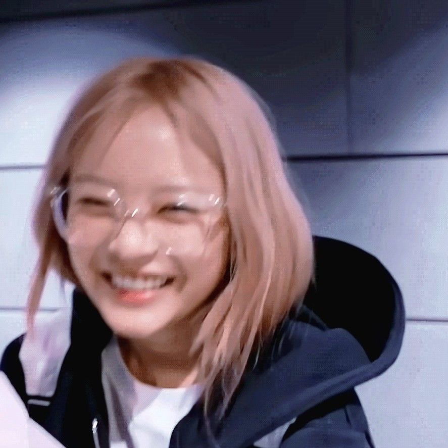 phamhanni_smile's tweet photo. #하니 #hanni https://t.co/hyZJWFputd