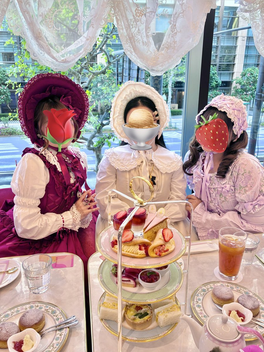 み🍨 tweet media