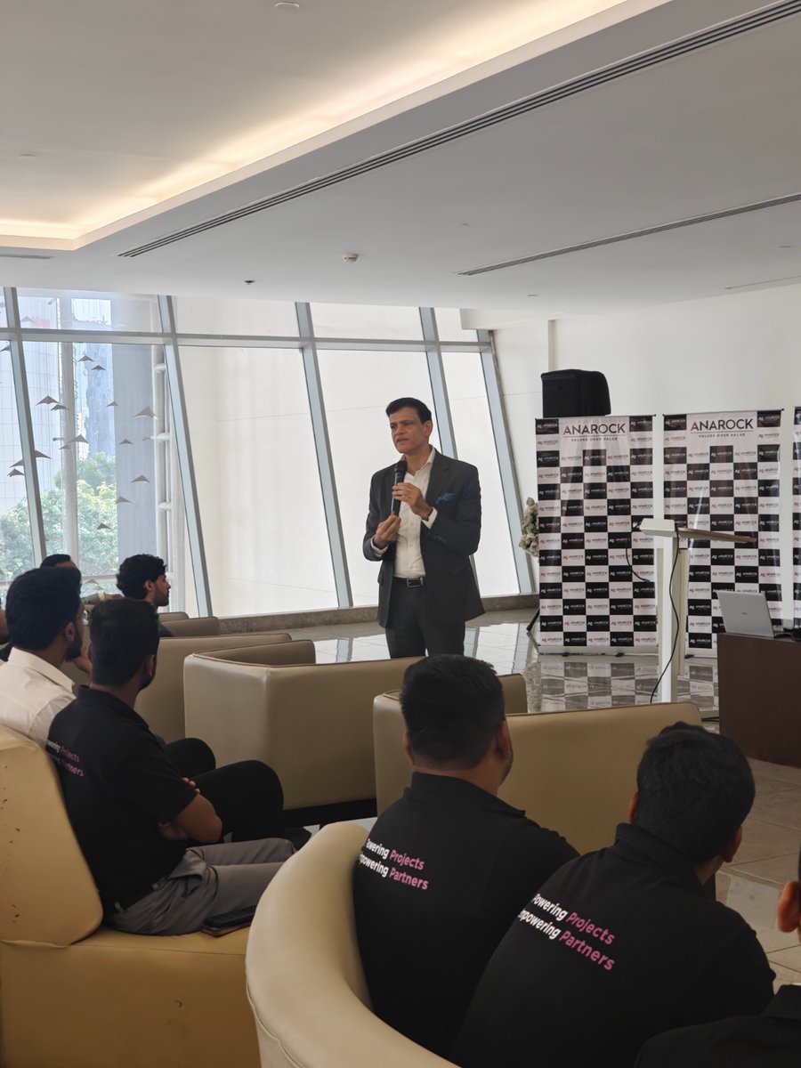 AcpApptech's tweet photo. A room full of ideas, alignment, and momentum.

The ACP App Townhall brought us together to reflect, celebrate milestones, and align on what’s next. What stands out most our people, our strength, our vision.

Moving forward, together 🚀

Alignment · Momentum · Townhall · Vision https://t.co/1ZLhoNdn3k