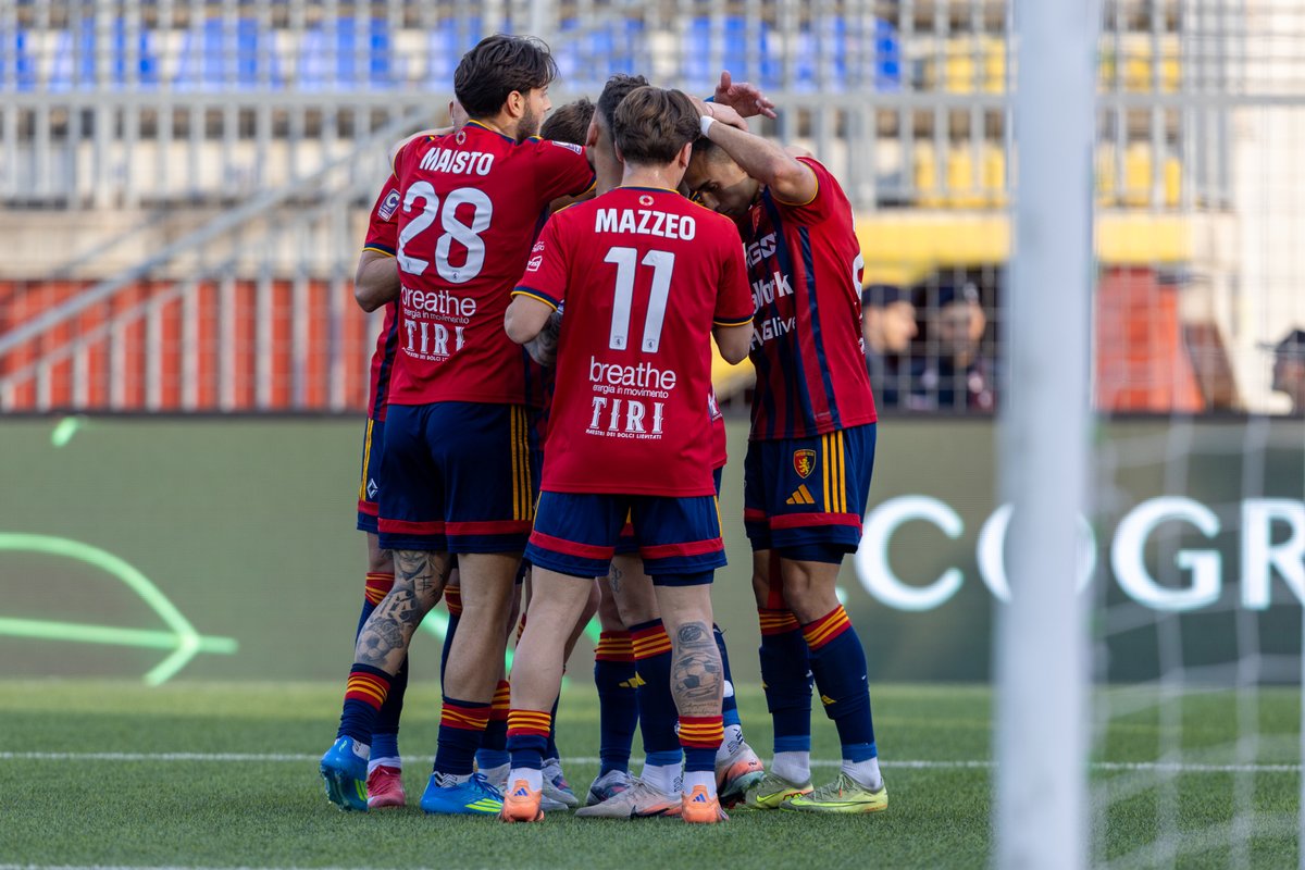 seriecofficial's tweet image. Regular season 🔜 Postseason 👋⚽️

#MotivationalMonday #SerieCSkyWifi