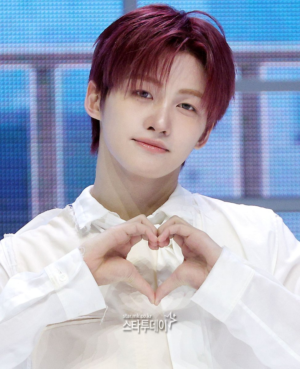 TWS BASE tweet media