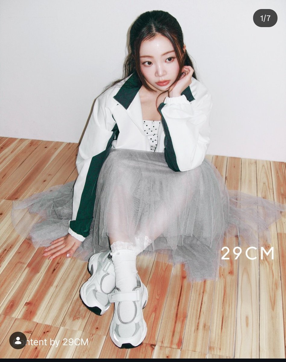 loveyourself tweet media