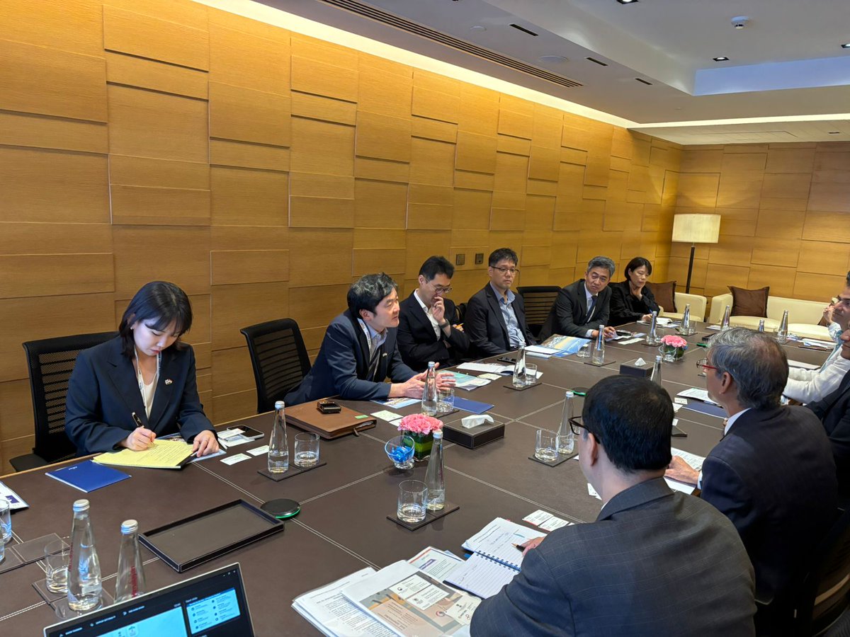 nicdc01's tweet photo. On the sidelines of the visit of the Hon’ble President of the Republic of Korea, H.E. @Jaemyung_Lee to India, Shri Rajat Kumar Saini, IAS, CEO & MD, NICDC, held a meeting with Mr. Min Moonki, Director, Asia Trade Division, Ministry of Trade, Industry and Resources (#MOTIR), along with representatives from the Embassy of the Republic of Korea in India and @iloveKOTRA.
The interaction served as a valuable platform to deepen India–RoK economic cooperation and promote investment opportunities in NICDC’s Industrial Smart Cities among Korean stakeholders.
During the meeting, the proposal for development of a dedicated #RoK Industrial Township in #NICDC cities was reiterated, in line with the Hon’ble Commerce & Industry Minister’s announcement.
This also builds on CEO & MD’s visit to the Republic of #Korea on 20 February 2026, where he invited Korean industry to expand its manufacturing footprint in India and explore NICDC’s plug-and-play industrial ecosystem.
@mofa_kr
#IndiaKorea #RoKIndia #NICDC #IndustrialCorridors #SmartCities #MakeInIndia #InvestInIndia #IndustrialTownships #GlobalPartnerships #EconomicCooperation #KOTRA #ManufacturingIndia #EaseOfDoingBusiness #PlugAndPlay #FDIIndia